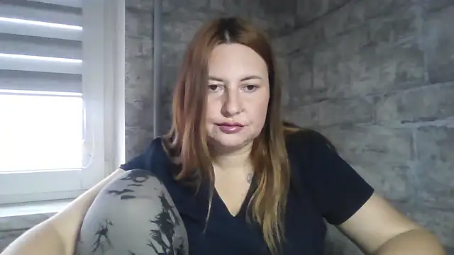 Snapshot of Cute_Juliia chatting on 12.01.25 Cute Juliia online show from 12.01.25