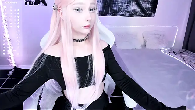 lyric4 online show from 12.17.25