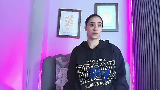 Ariana collinss online show from 03.26.26