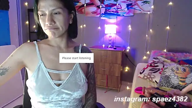 Snapshot of Shadia_Squirt chatting on 01.17.25 Shadia Squirt online show from 01.17.25