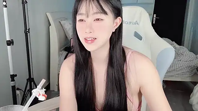 CCmakelong online show from 06.10.26
