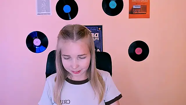 teya starling online show from 06.13.26