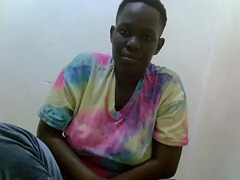 Snapshot of chocolatey_pussy chatting on 12.21.25 chocolatey pussy online show from 12.21.25
