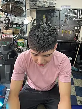 Johan stick online show from 12.17.25