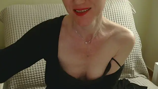 Snapshot of AuroraAG chatting on 05.21.26 AuroraAG online show from 05.21.26