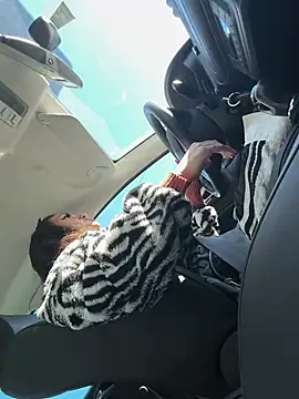 SiennaLuxexx online show from 02.12.26