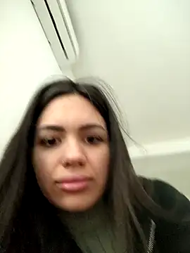 SiennaLuxexx online show from 04.10.26