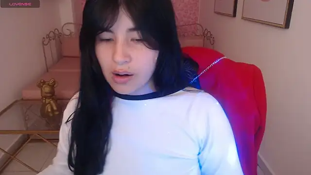 Nina harpper  online show from 02.13.26