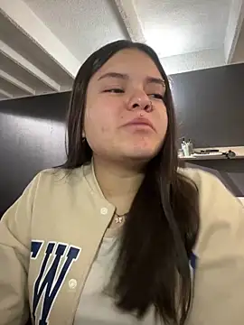 Camila Duarte2 online show from 12.15.25