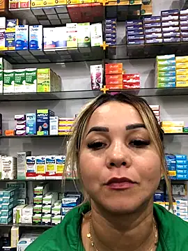 Snapshot of Imoly69 chatting on 12.01.25 Imoly69 online show from 12.01.25