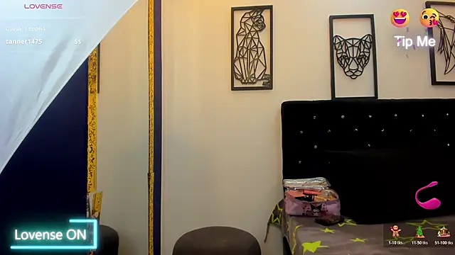 Andre cloefoxx  online show from 12.20.25