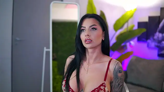 Ivy Trix online show from 02.13.26