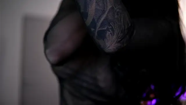 Ivy Trix online show from 03.28.26