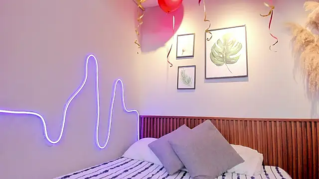 MIAROGGERSS online show from 03.28.26