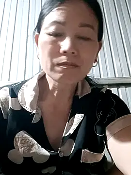 Lili-123k online show from 05.26.26