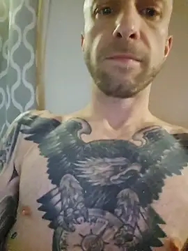 Snapshot of scotbhoyscott chatting on 12.13.25 scotbhoyscott online show from 12.13.25