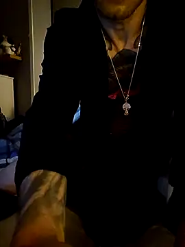 Snapshot of scotbhoyscott chatting on 03.02.26 scotbhoyscott online show from 03.02.26