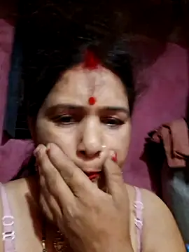 Your-shreya143 online show from 05.14.26