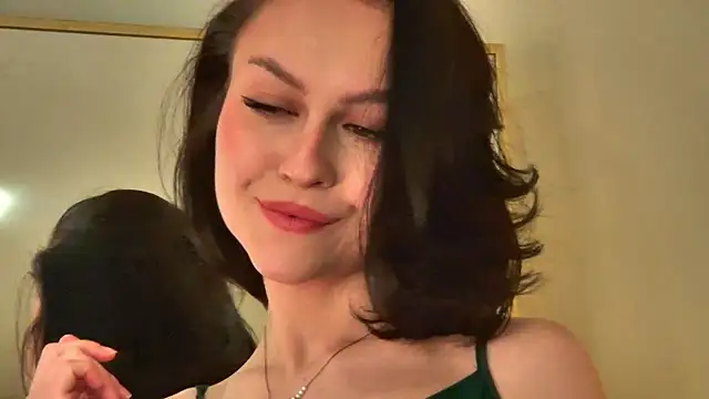 MonicaMercer online show from 02.12.26