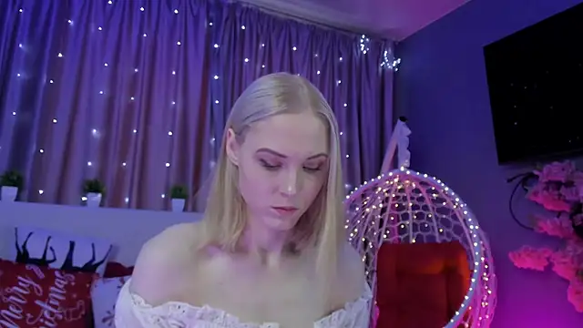 Gina Gina love online show from 02.25.26