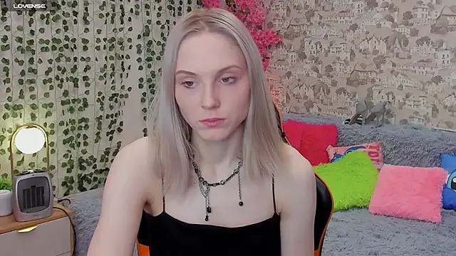 Gina Gina love online show from 05.27.26