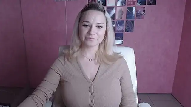 Melodie Aster online show from 06.16.26