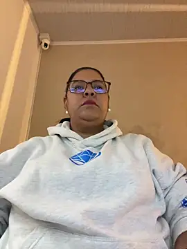 Carameloswing1 online show from 02.18.26