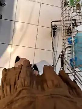 Miky Lyn online show from 02.06.26