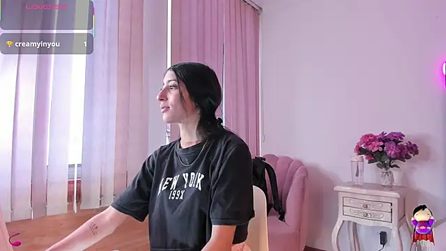 lya  brown online show from 12.22.25