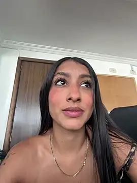 lya  brown online show from 07.08.26