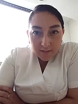 Valeria montana  online show from 12.22.25