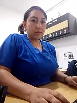 Valeria montana  online show from 03.20.26