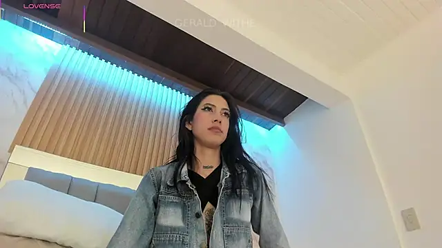 Snapshot of gerald_withe chatting on 02.25.26 gerald withe online show from 02.25.26