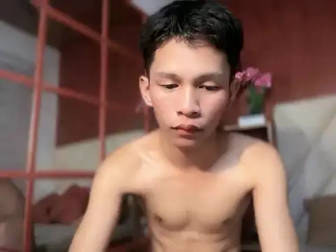 TheBoyAboveYou online show from 02.02.26