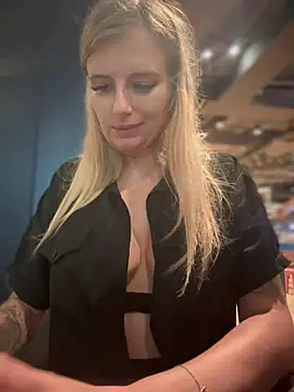 Betsy online show from 01.12.25