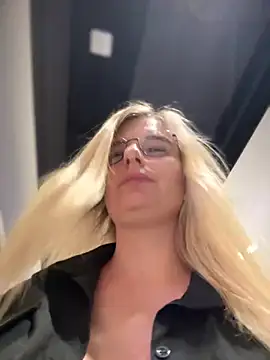 Betsy online show from 02.16.25