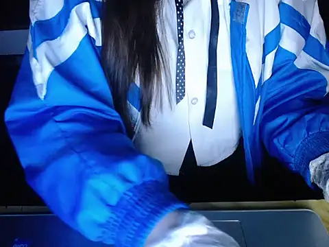 maian love online show from 02.15.26