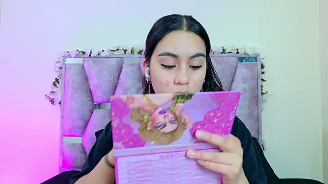 iris and damian online show from 04.19.26