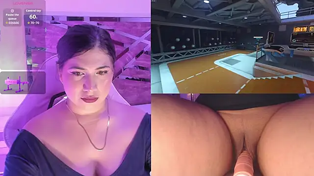 CloeMoon online show from 12.21.25