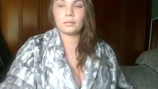 Snapshot of GEMMARMALADE chatting on 02.15.26 GEMMARMALADE online show from 02.15.26