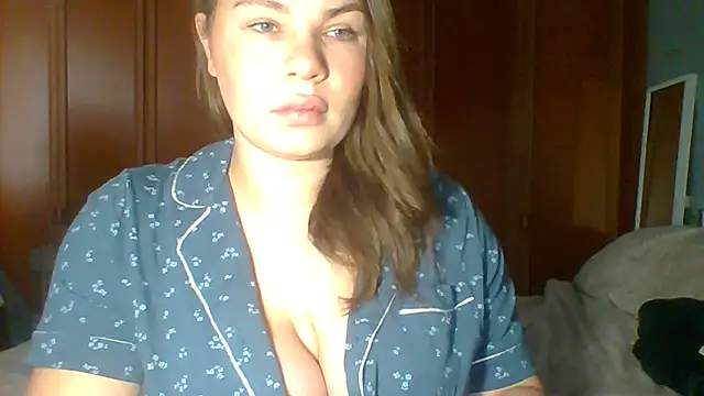 Snapshot of GEMMARMALADE chatting on 02.19.26 GEMMARMALADE online show from 02.19.26