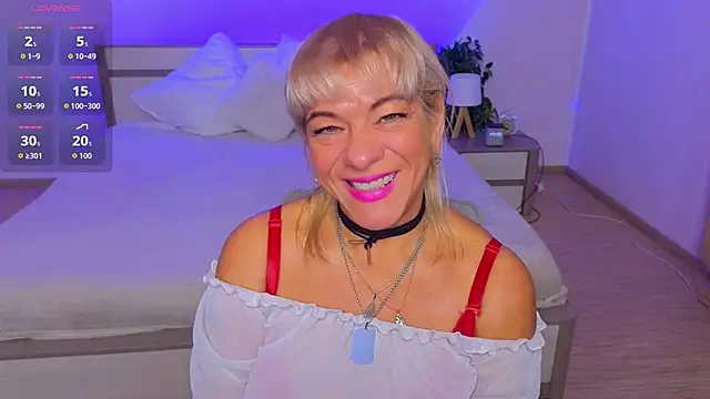 AnittaHarris  online show from 03.18.26