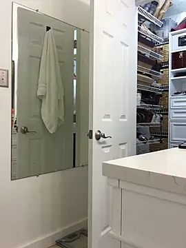 Toothpic1 online show from 12.17.25