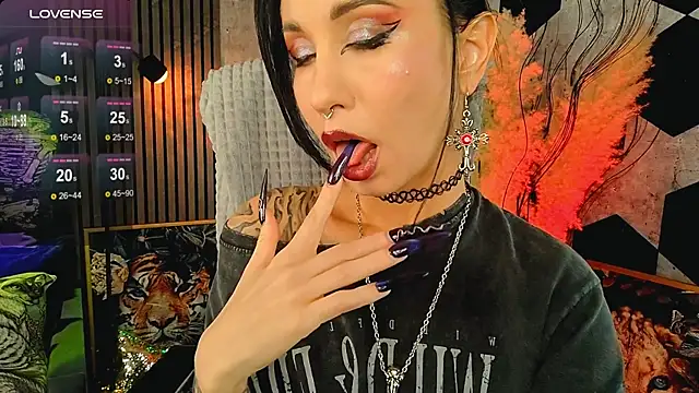 Snapshot of GoddessVespera chatting on 04.29.26 GoddessVespera online show from 04.29.26