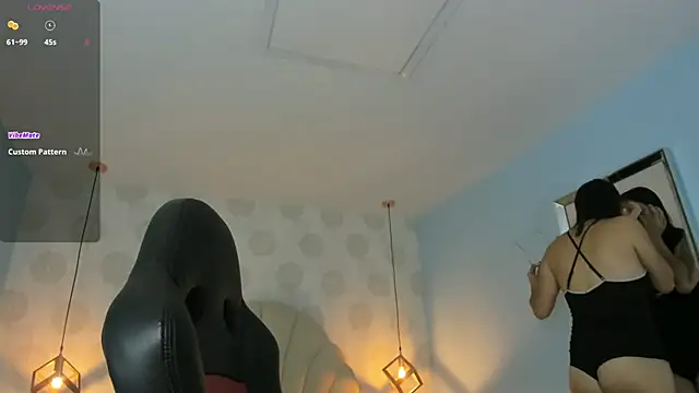 VENUSGREYS1 online show from 05.12.26