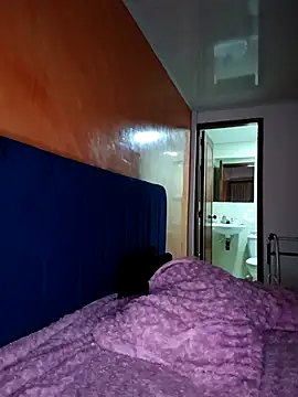 Dollvexia  online show from 12.20.25