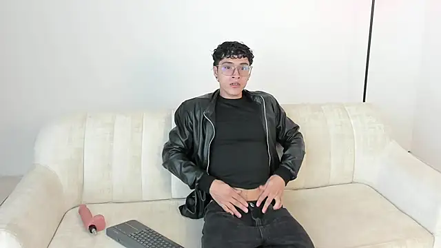 LittleMya  online show from 01.31.26