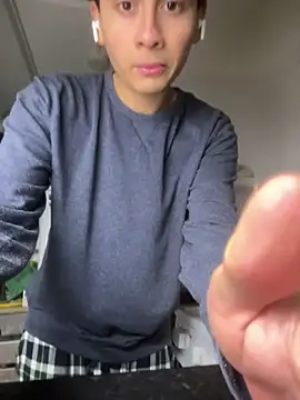 Snapshot of hungspanishtwink chatting on 02.01.26 hungspanishtwink online show from 02.01.26