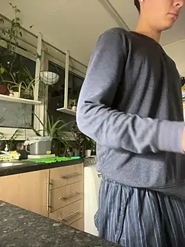 Snapshot of hungspanishtwink chatting on 02.07.26 hungspanishtwink online show from 02.07.26