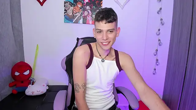 Snapshot of Jasson___ chatting on 06.12.26 Jasson online show from 06.12.26